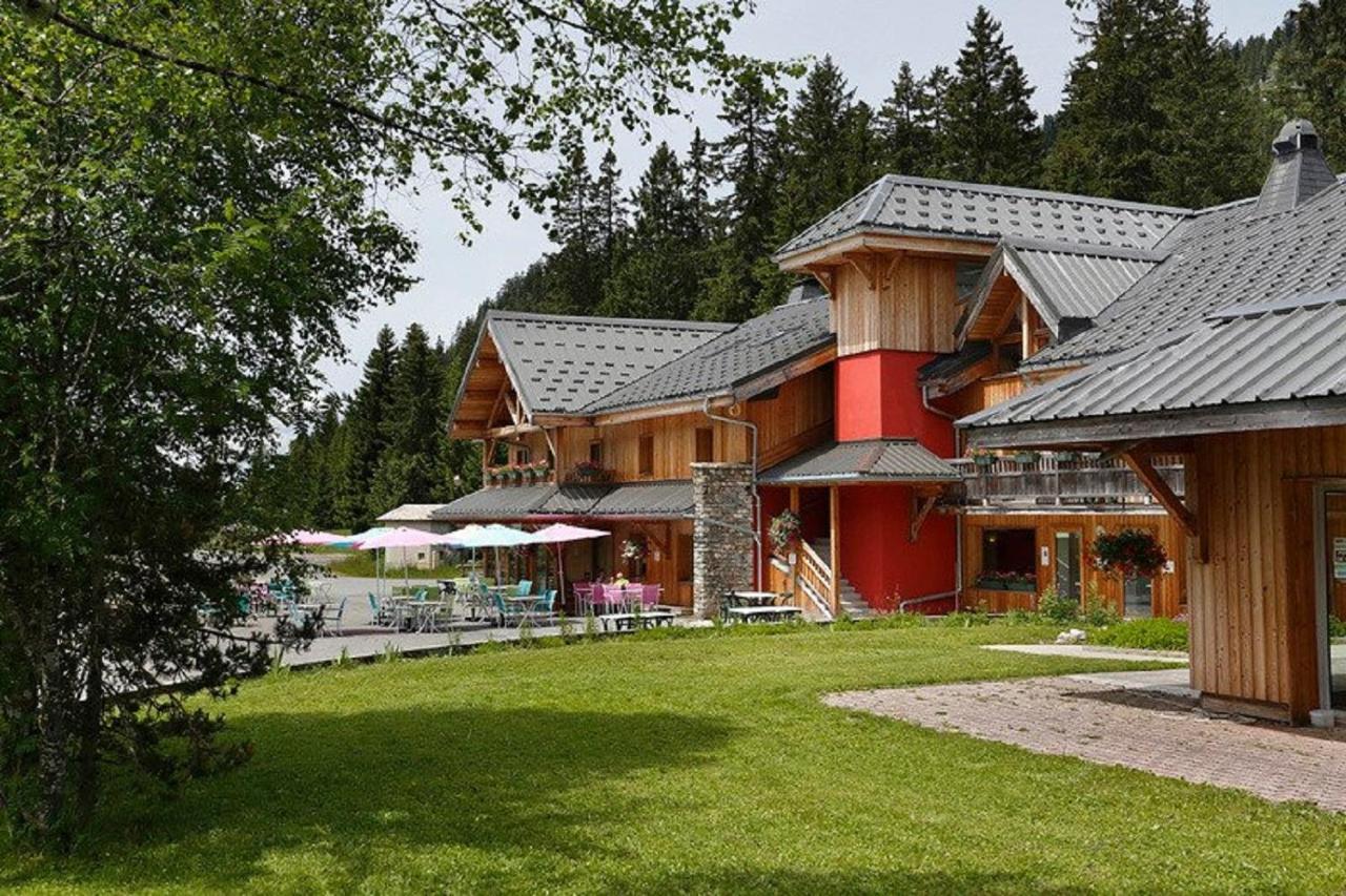 Les Roches 1500 Hotel Mieussy Ngoại thất bức ảnh